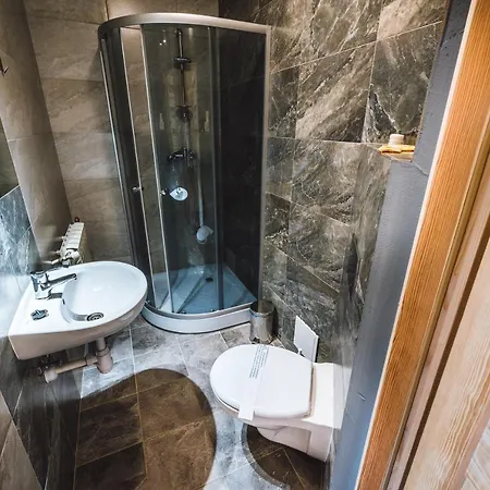 I Nad Potokiem * Zakopane